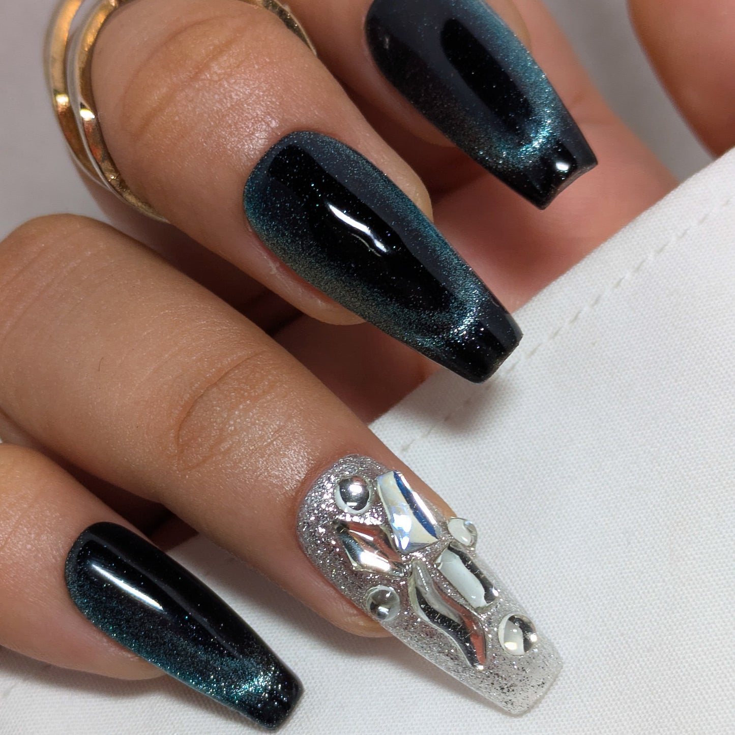 Black Crystal Galaxy- Press on Nails