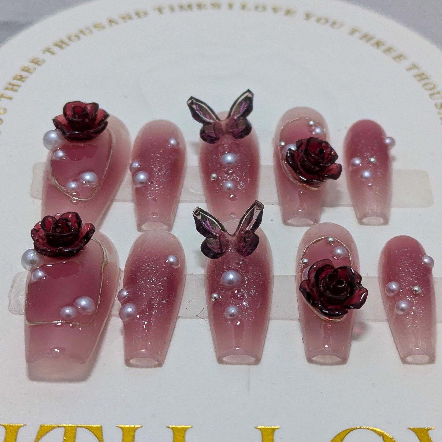 Red Rose Dreams - Press on Nails