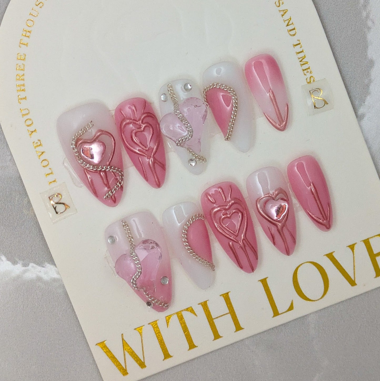 My Heart in chains - Press on Nails