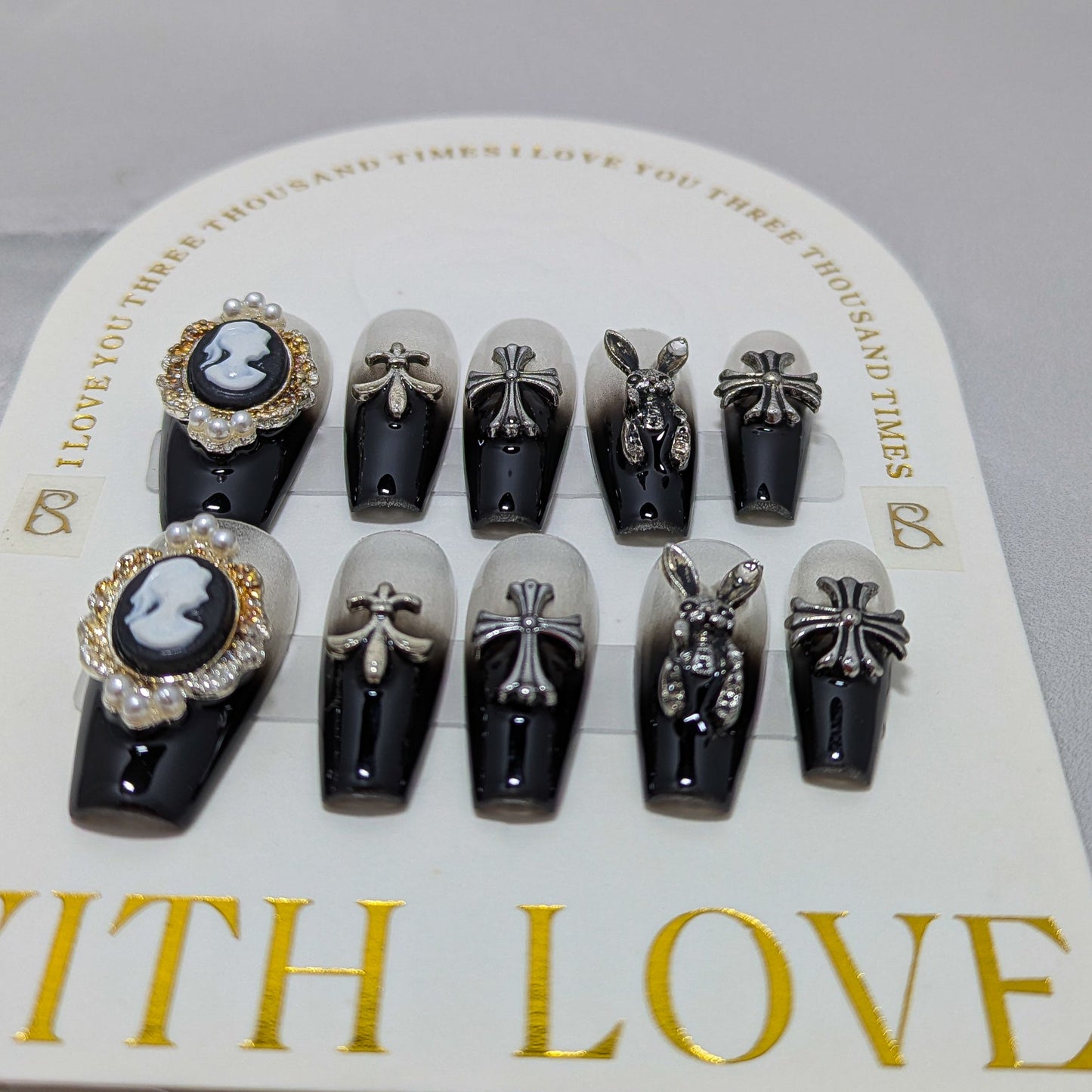 Silver Queen- Press on Nails