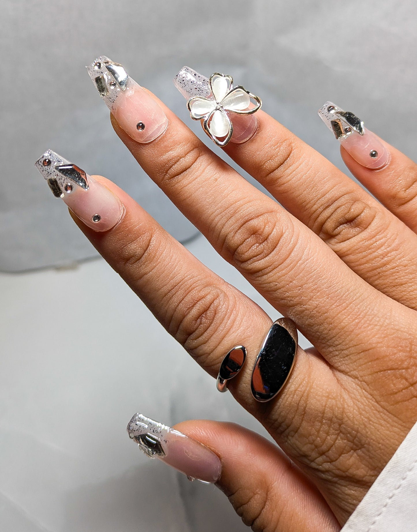 White Butterfly - Press on Nails