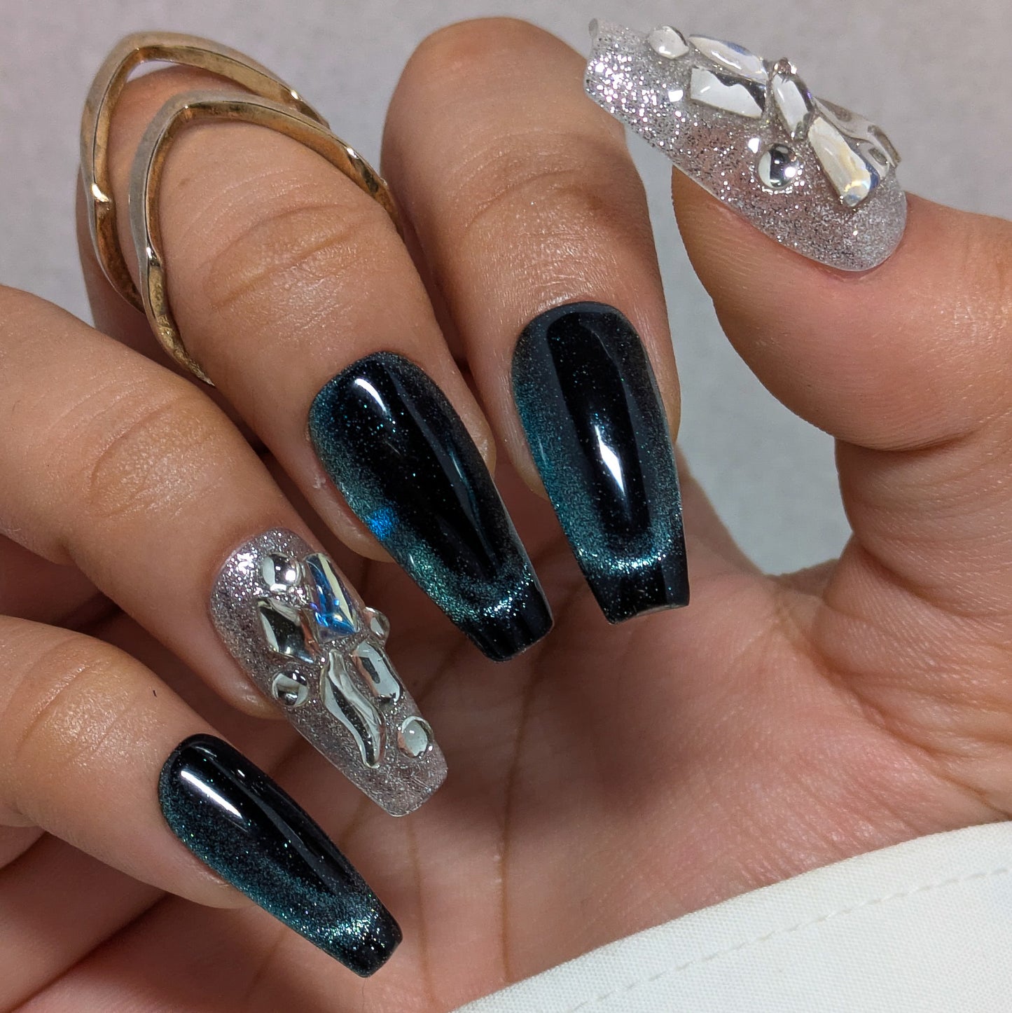 Black Crystal Galaxy- Press on Nails