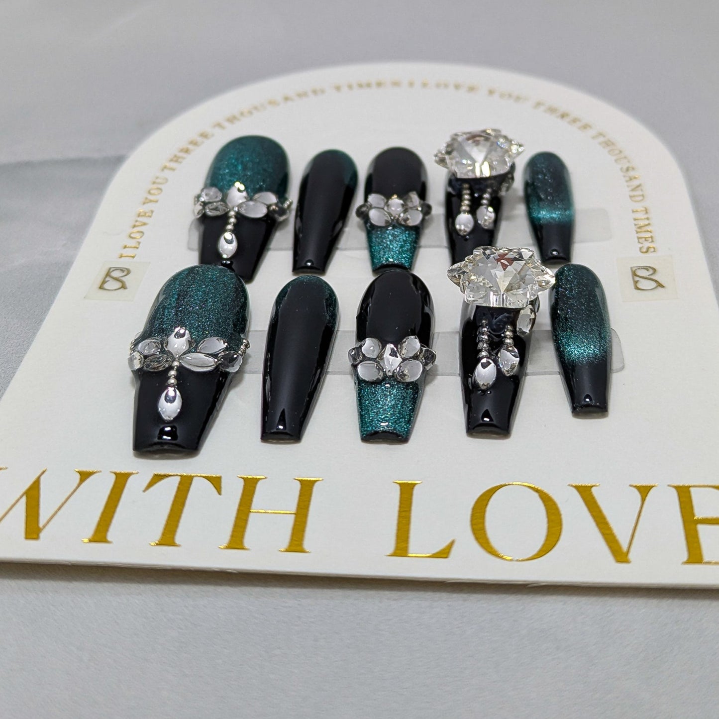Midnight Beauty - Press on Nails