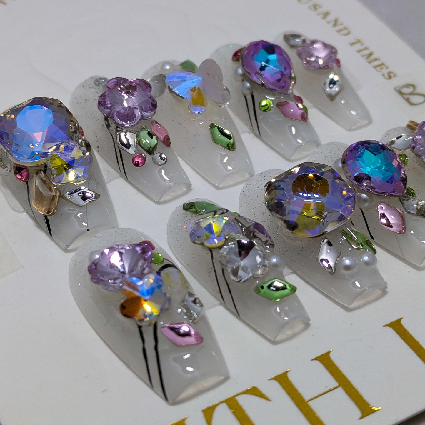 Crystal Bouquet - Press on Nails