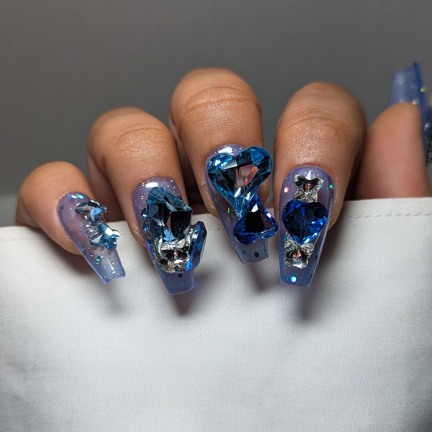 Blue Heart Ring - Press on Nails