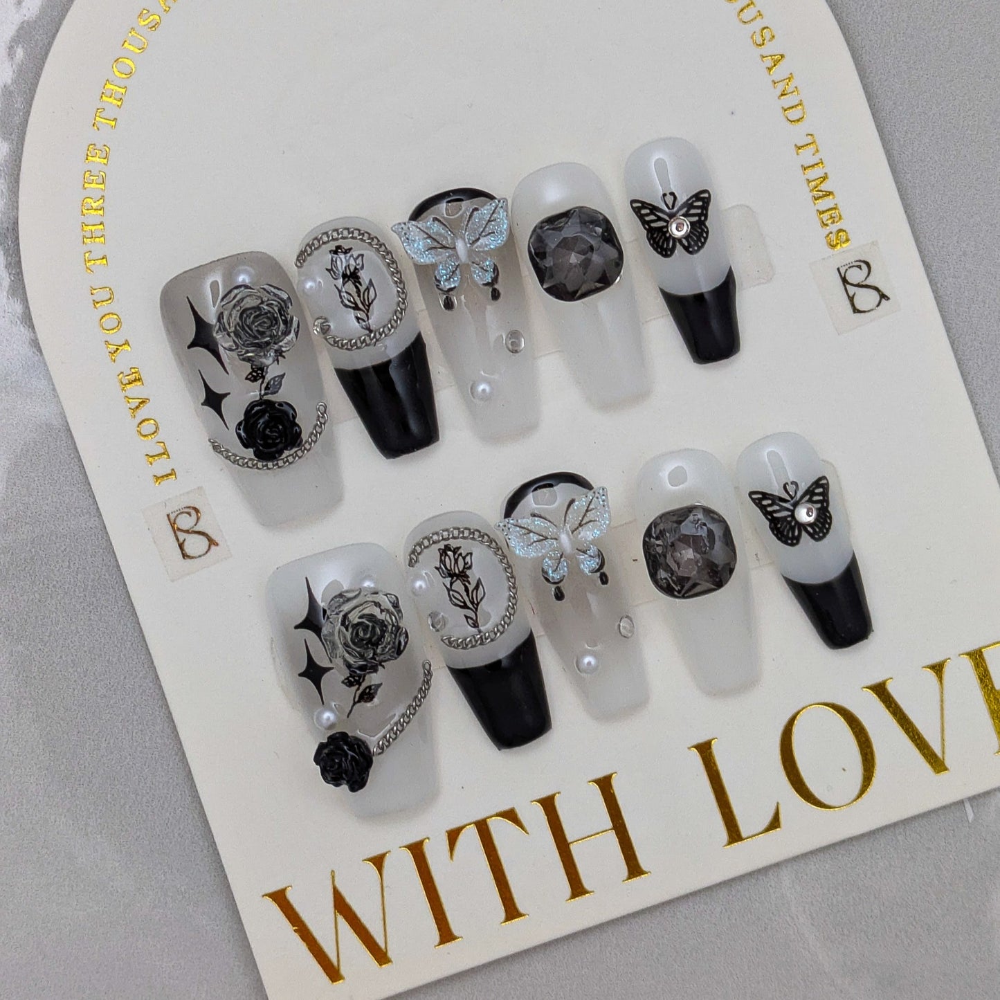 Black Rose - Press on Nails