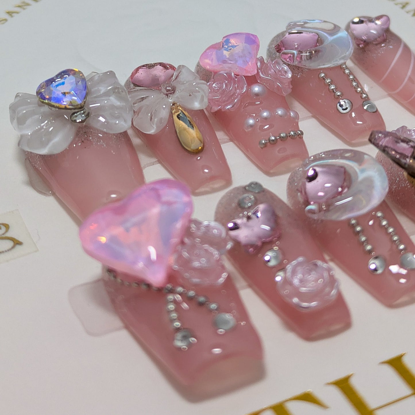 Pink Royalty - Press on Nails