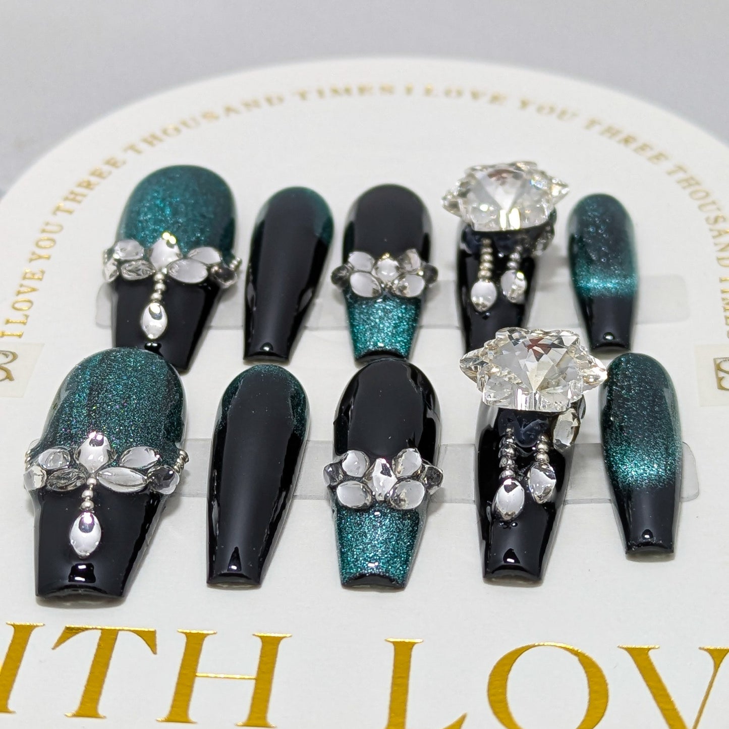 Midnight Beauty - Press on Nails