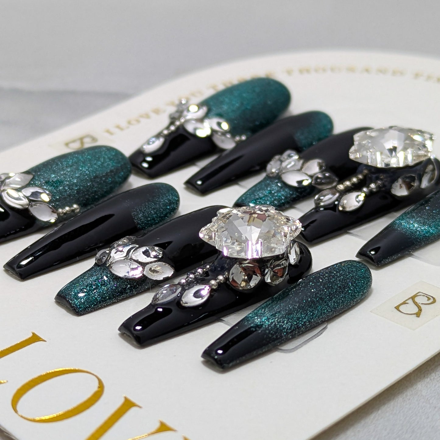 Midnight Beauty - Press on Nails