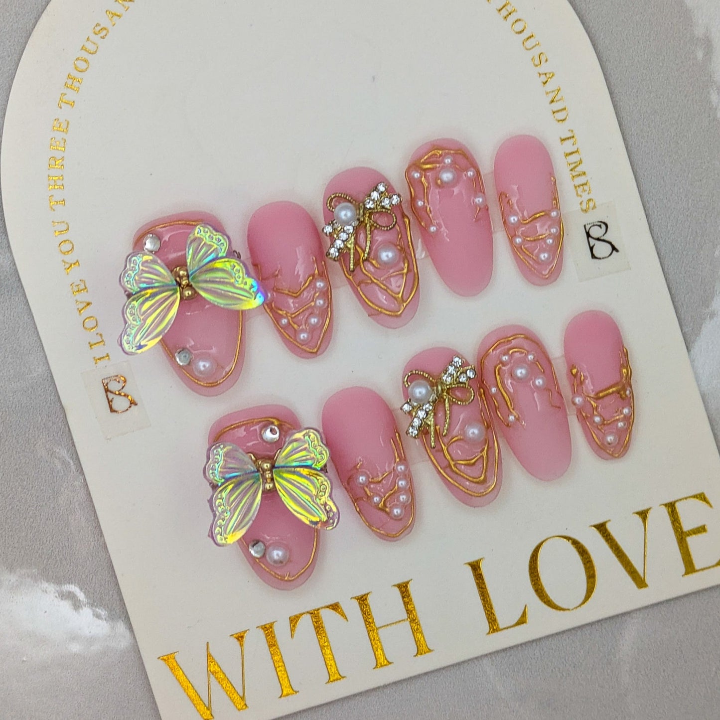 Flying Butterfly - Press on Nails