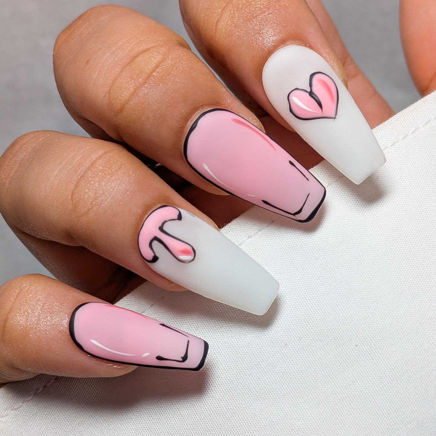 Cartoon Love - Press on Nails