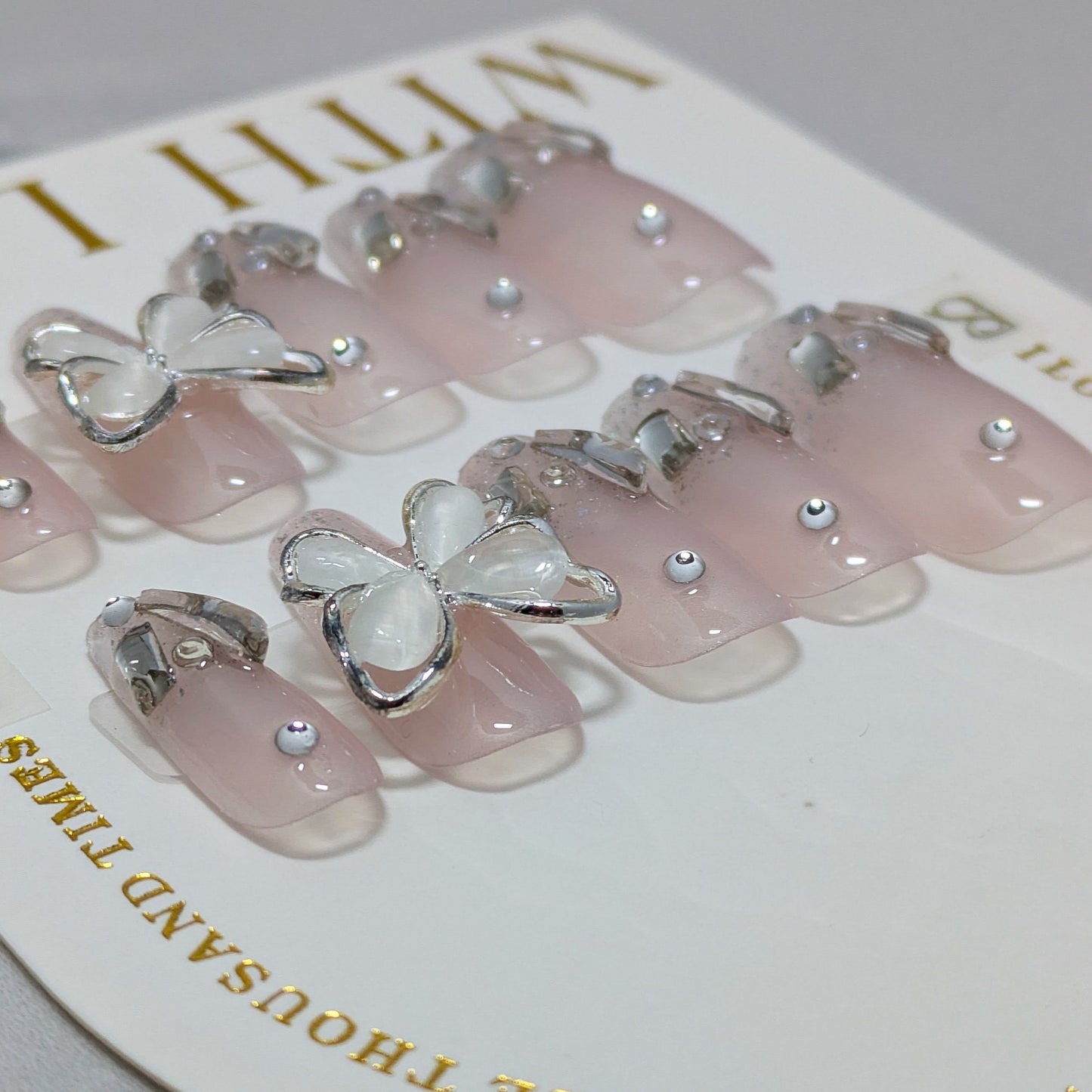 White Butterfly - Press on Nails