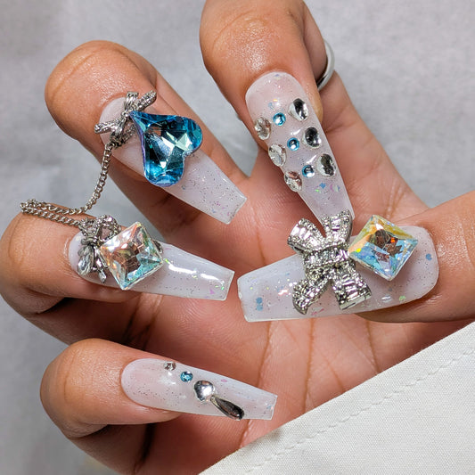 High Fashion  - Press on Nails