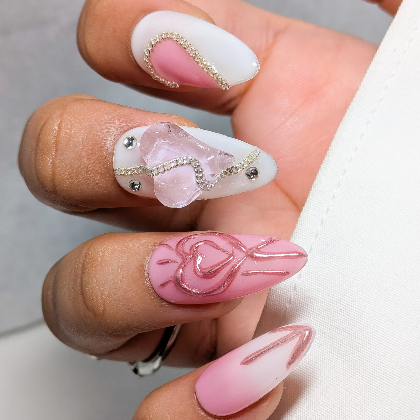 My Heart in chains - Press on Nails