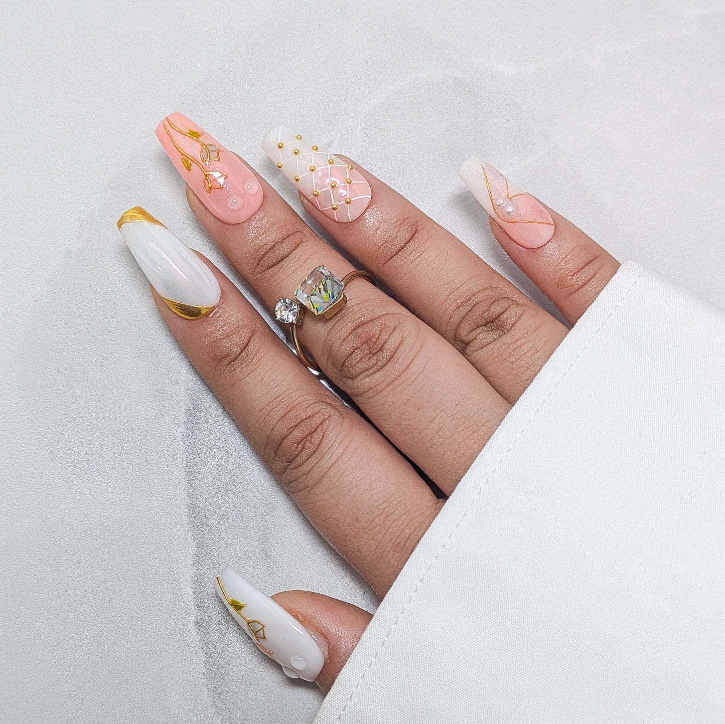 Shining Field  - Press on Nails