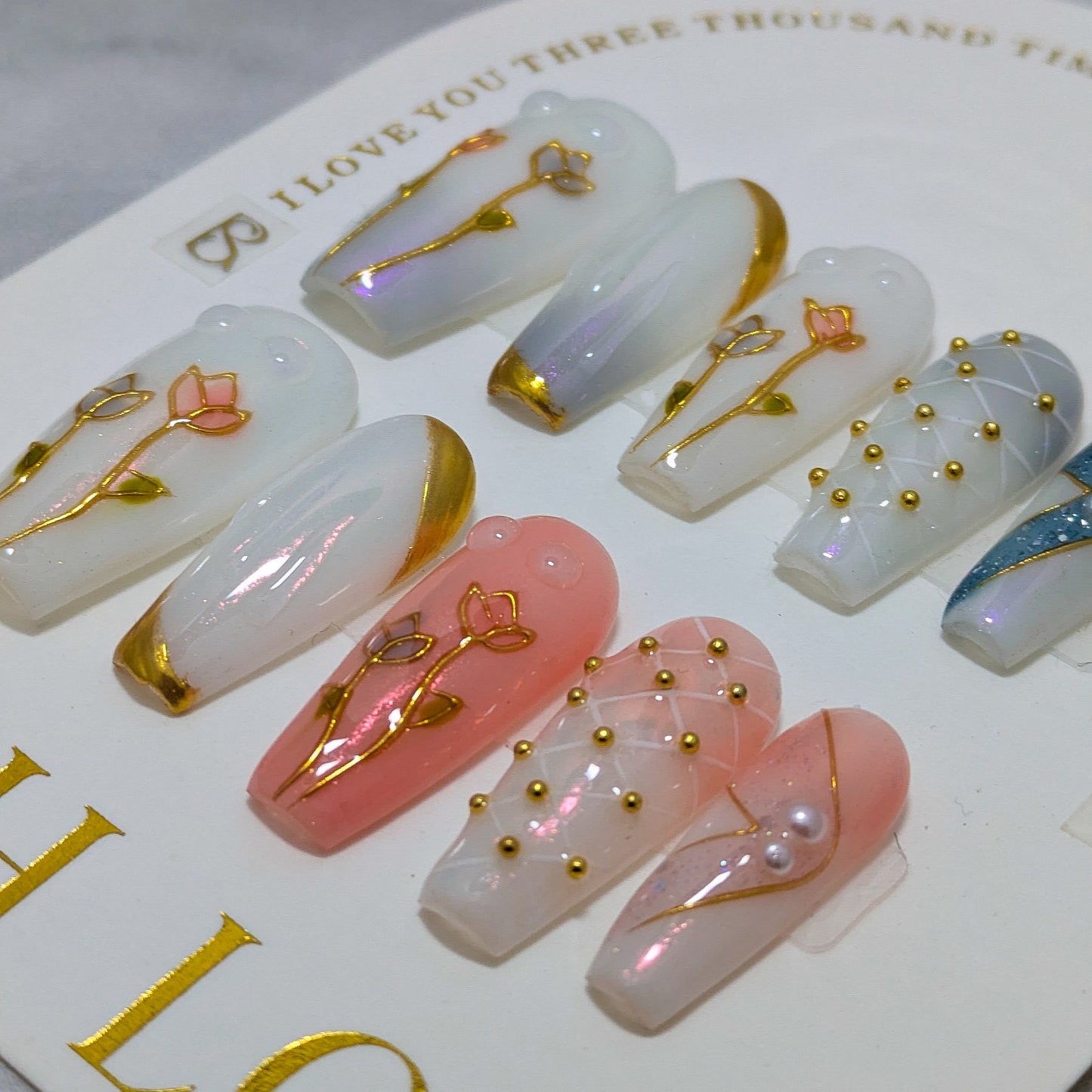 Shining Field  - Press on Nails