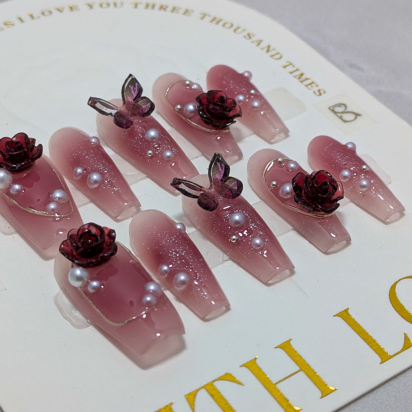 Red Rose Dreams - Press on Nails