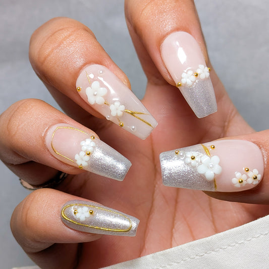 Silver valley flower - Press on Nails