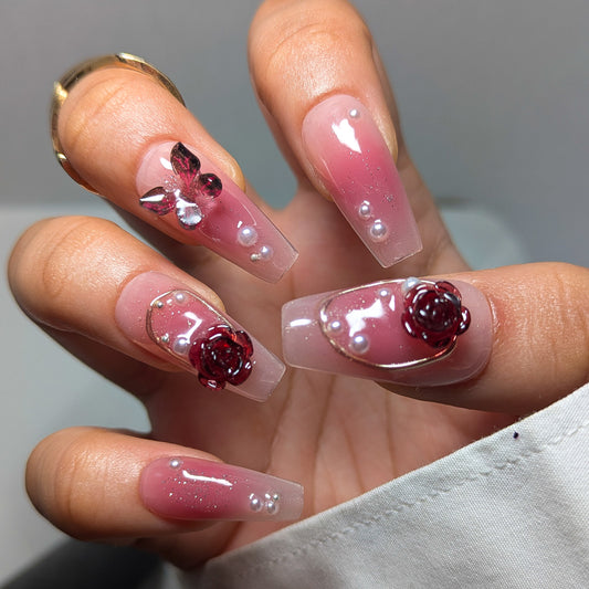 Red Rose Dreams - Press on Nails