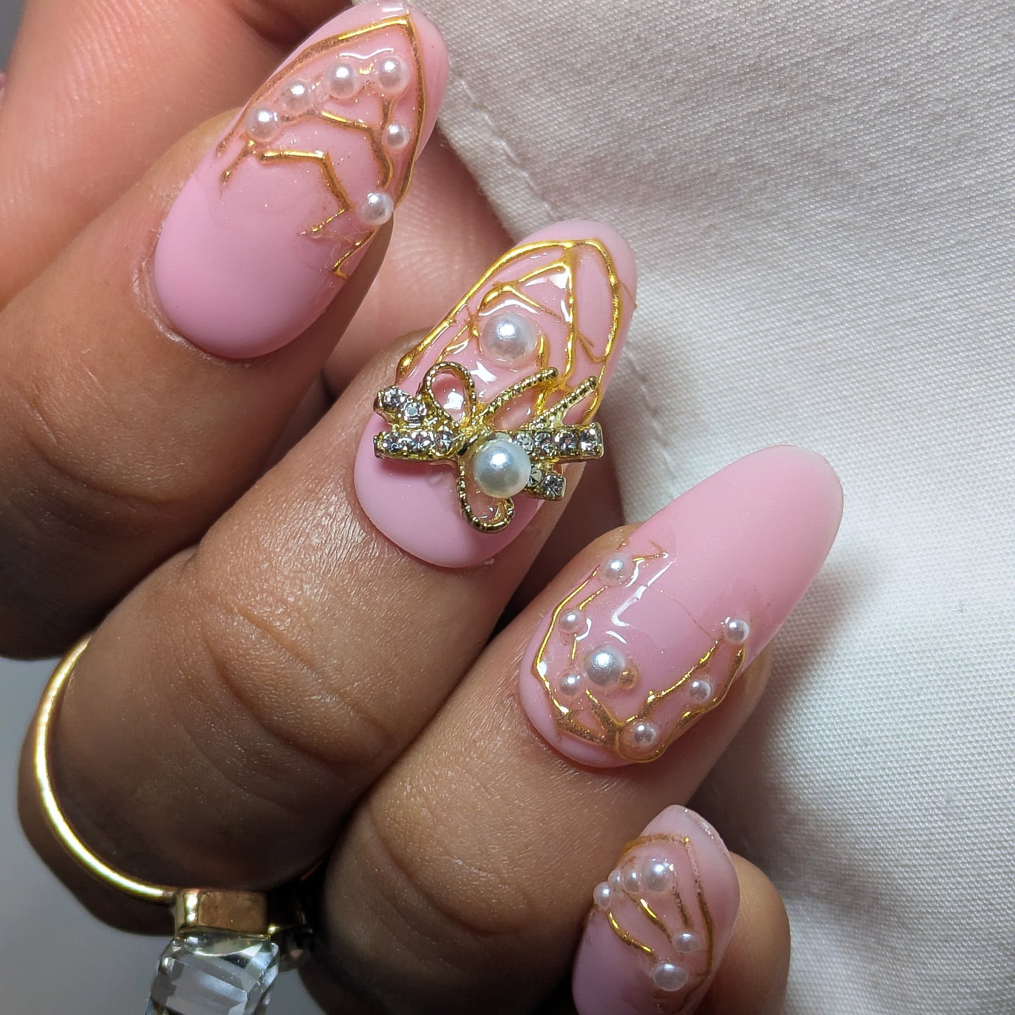 Flying Butterfly - Press on Nails