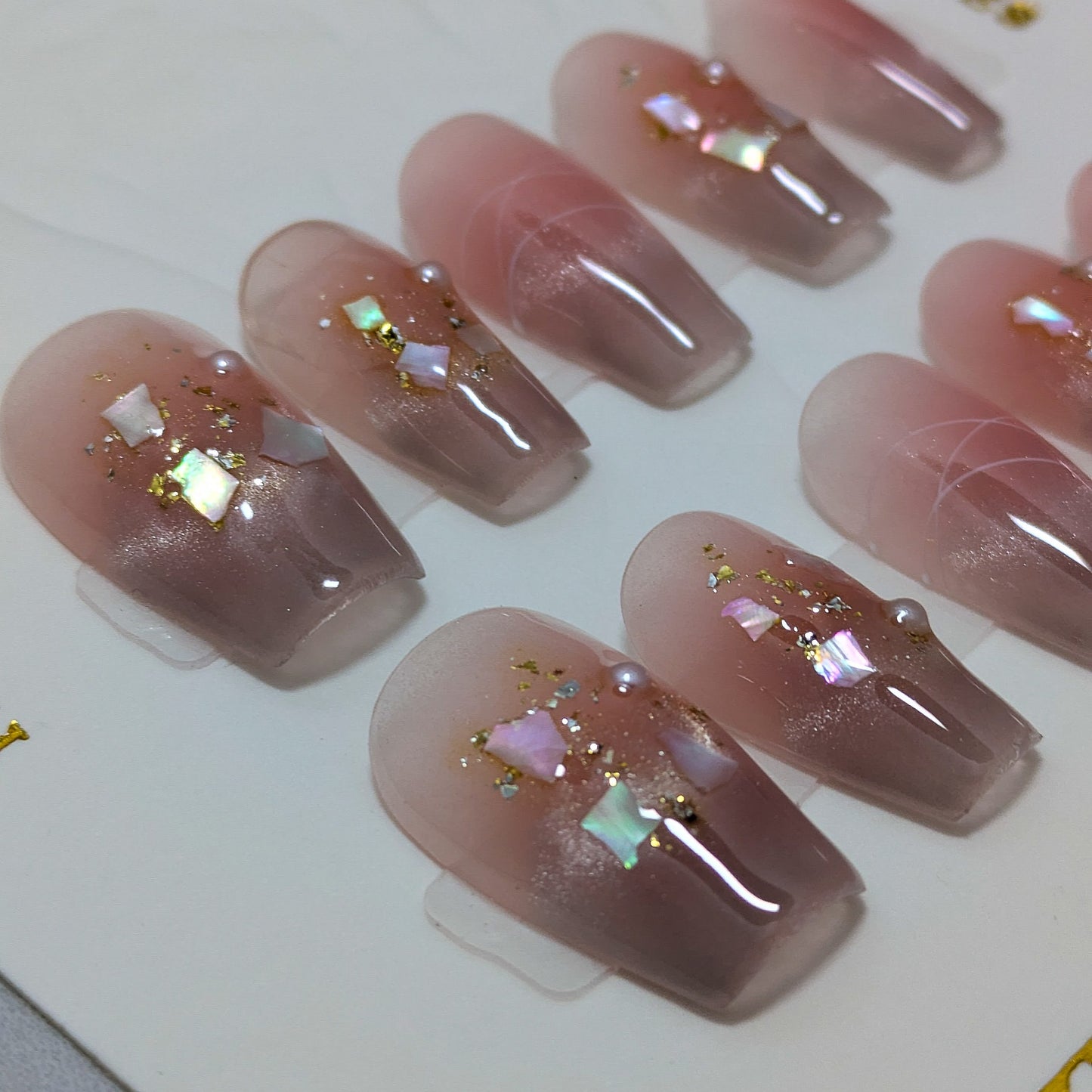 Blushing Crystals - Press on Nails