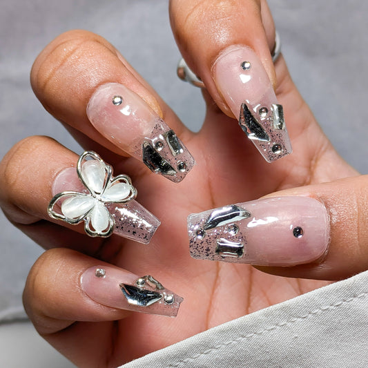 White Butterfly - Press on Nails