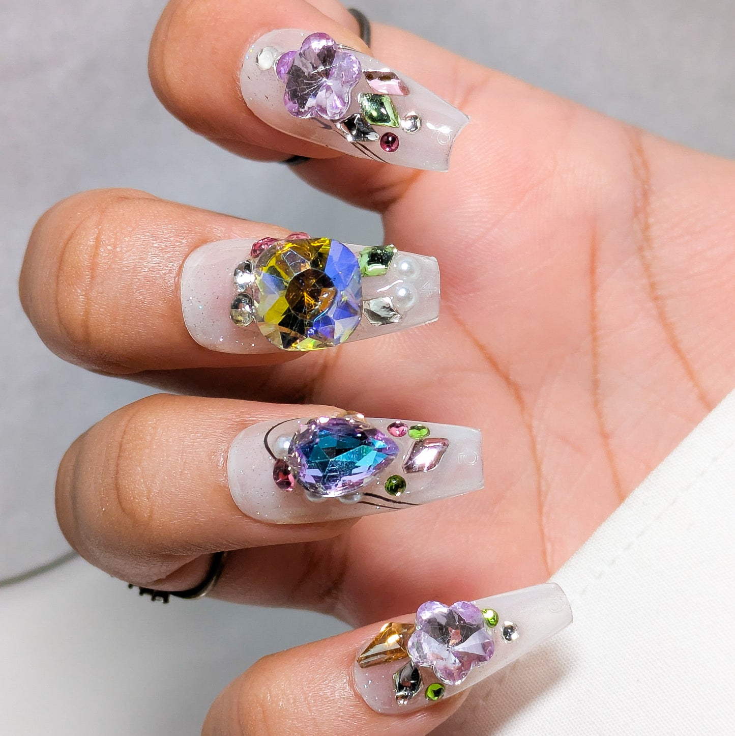 Crystal Bouquet - Press on Nails