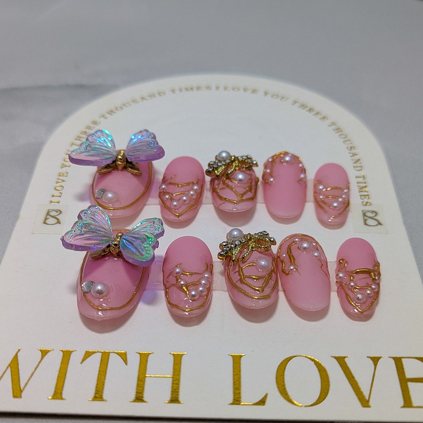 Flying Butterfly - Press on Nails